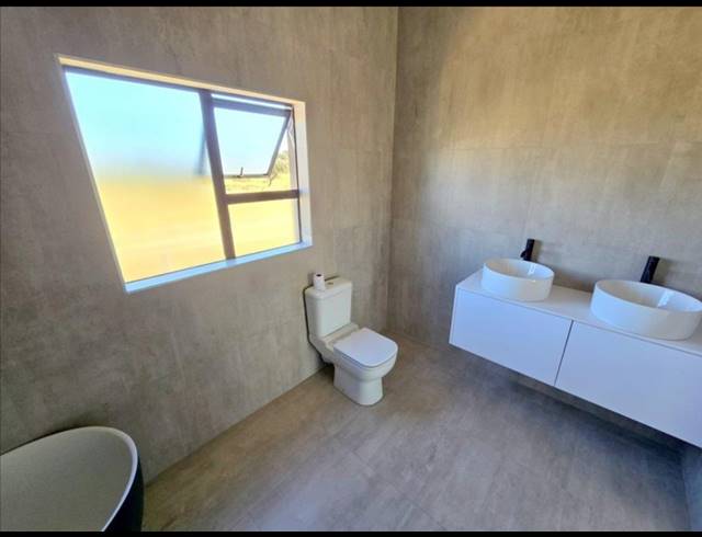 4 BEDROOM HOUSE FOR SALE IN BENDOR